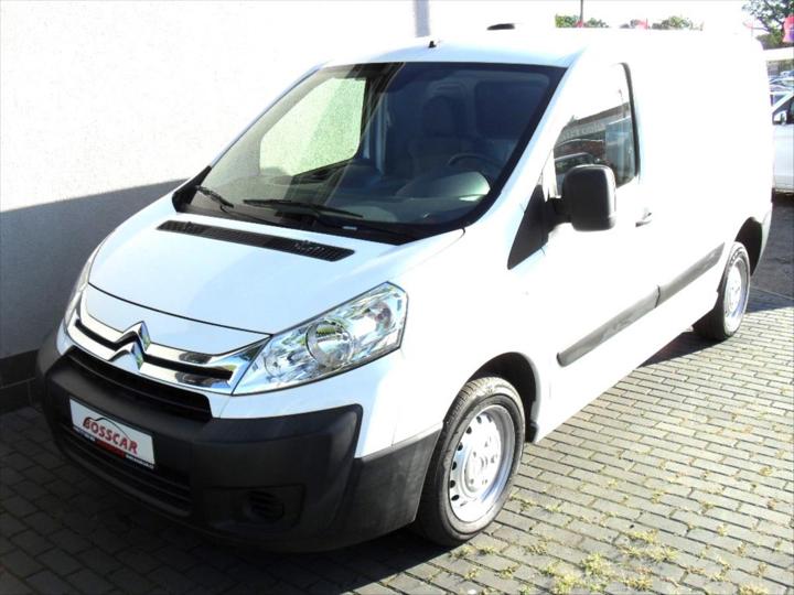Vůz s VIN VF7XSAHZ8GZ011800