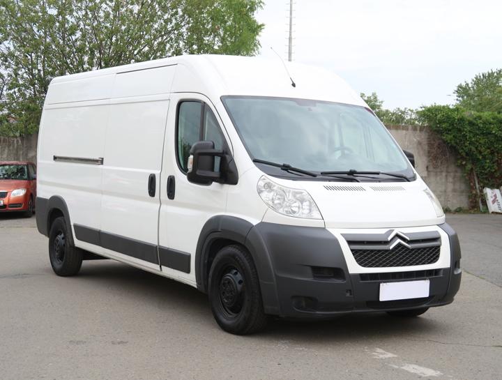 Vůz s VIN VF7YASMFA12513503
