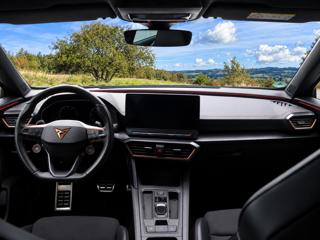 Cupra Leon 2,0 TSI 245kW DSG ST 4WD VZ kombi - Foto 36