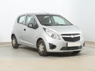 Chevrolet Spark 1.0 16V 50kW hatchback