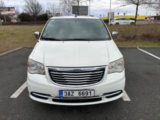 Chrysler Town & Country 3,6 kombi