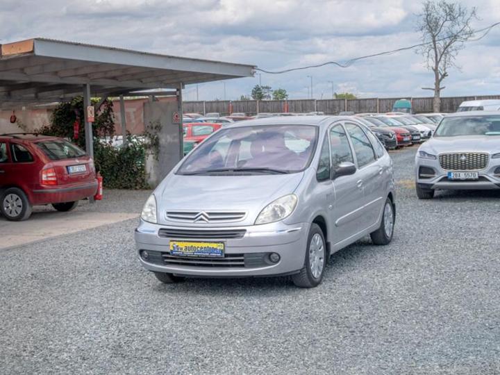 Vůz s VIN VF7CHNFUC98332162