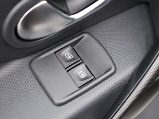 Dacia Logan 0,9 TCe 66kW CZ Stepway 1.Maj. kombi - Foto 16
