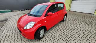 Daihatsu Sirion 998 ccm, 51 kW, benzin hatchback