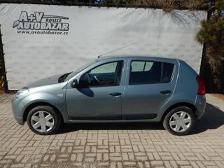 Dacia Sandero 1.4 MPI hatchback