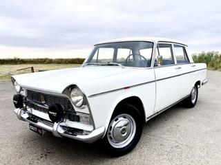 Fiat 125 129 Berlina 1500 Lux NÁDHERNÝ limuzína