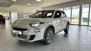 Fiat 600 1.2T Mhev 145k AT6 hatchback