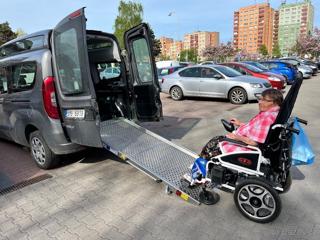 Fiat Dobló Auto pro převoz vozíčkáře MPV