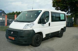 Fiat Ducato 2,3 JTD- 9 míst -1 lůžko MPV