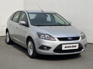 Ford Focus 1.8i hatchback