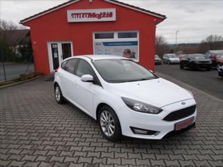 Ford Focus 1,5 TDCi TITANIUM DIGIKLIMA NAVI TZ NOVÁ STK hatchback