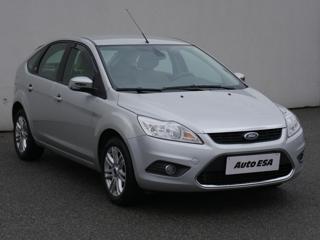 Ford Focus 2.0i hatchback