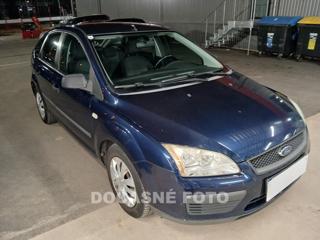 Ford Focus 1.4i hatchback