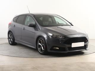 Ford Focus 2.0 EcoBoost ST 184kW hatchback