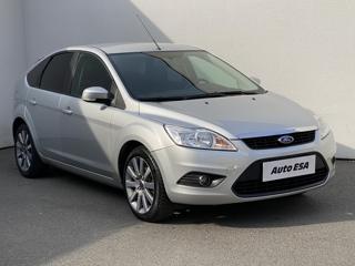 Ford Focus 1.8i hatchback