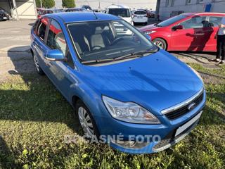 Ford Focus 1.6 i, Serv.kniha, ČR hatchback