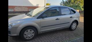 Ford Focus 1.6i 74KW 2005 hatchback