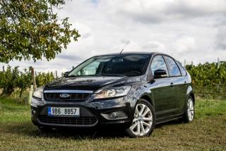 Ford Focus 2010, 1596 ccm, 85 kW, benzin hatchback