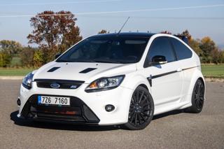 Ford Focus 2011, 2521 ccm, 224 kW, benzin hatchback