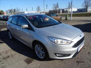 Ford Focus 1,6 i 16V 92kW, 2x kola kombi