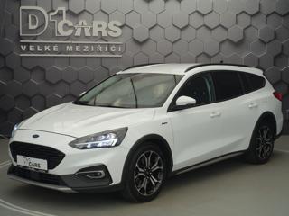 Ford Focus 2.0 EcoBlue Active LED SVĚTLA kombi