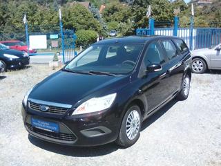 Ford Focus 1.4i 16V, 4x kola navíc, závěs kombi