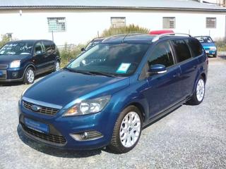 Ford Focus 1.8i 16V, SPORT, kola navíc kombi