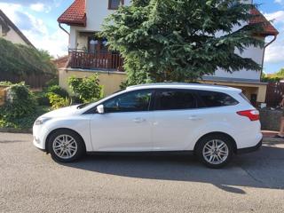 Ford Focus 1,6   Titanium kombi