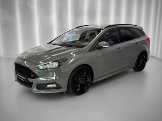 Ford Focus 2.0L 184KW ECOBOOST ST, RECARO kombi