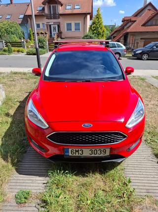 Ford Focus 1.maj., benzín + LPG kombi