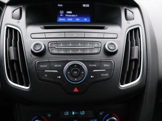 Ford Focus 1,5 TDCI 70 kW Aut.klima CZ kombi - Foto 17