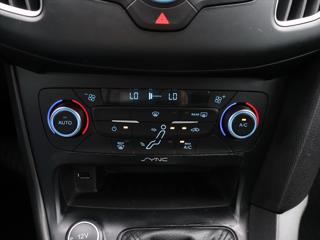 Ford Focus 1,5 TDCI 70 kW Aut.klima CZ kombi - Foto 18