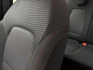Ford Focus 1,5 ST-LINE ZÁRUKA LED 1MAJ ČR kombi - Foto 33