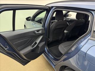 Ford Focus 1,5 ST-LINE ZÁRUKA LED 1MAJ ČR kombi - Foto 36