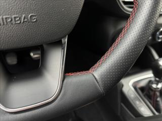Ford Focus 1,5 ST-LINE ZÁRUKA LED 1MAJ ČR kombi - Foto 12