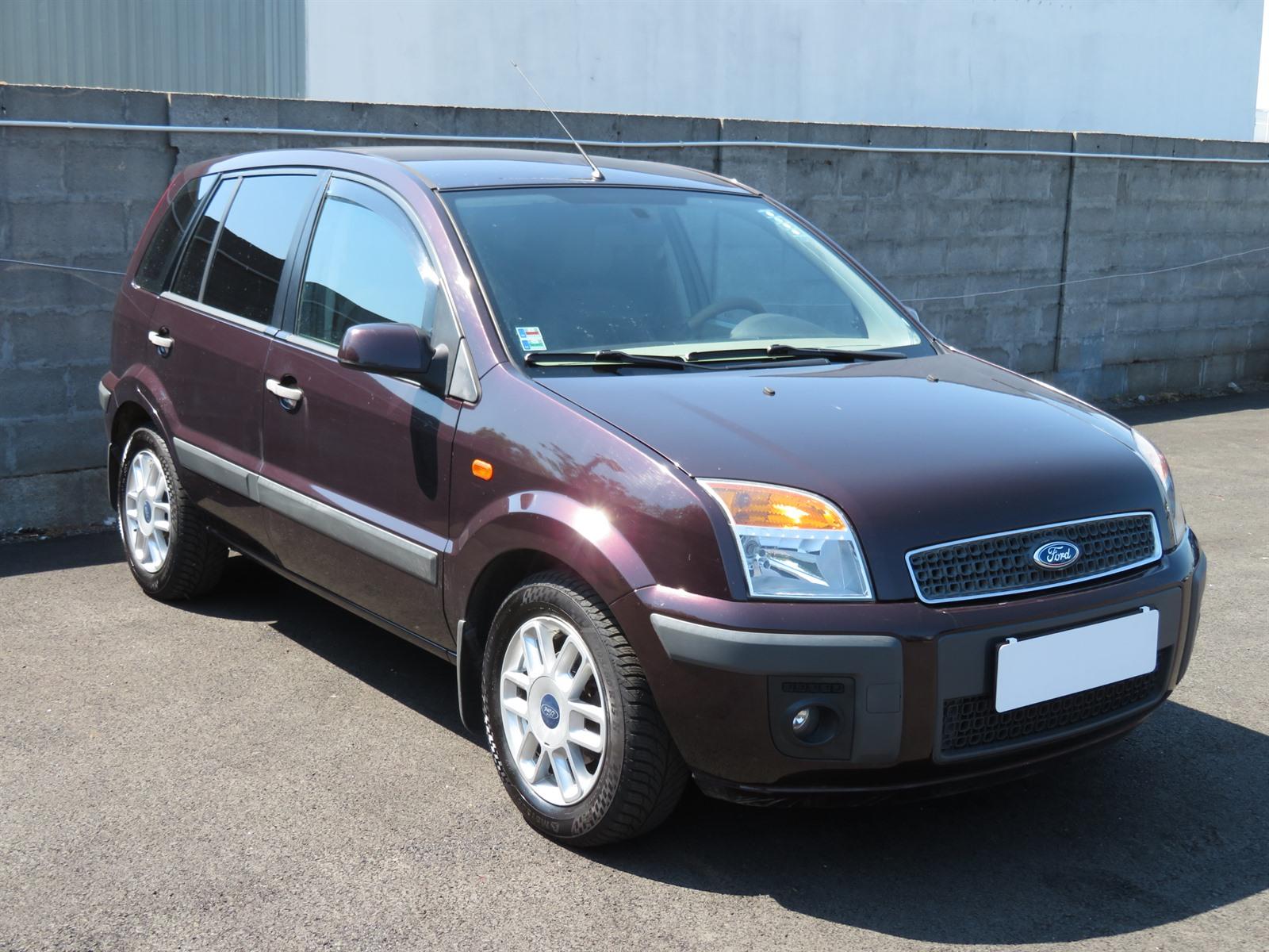 Ford fusion mpv