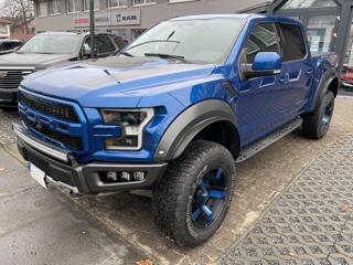 Ford F-150 Raptor pick up