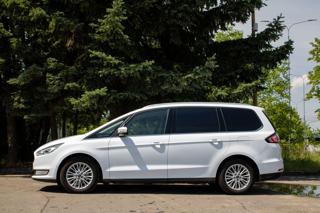 Ford Galaxy Titanium MPV - Foto 4