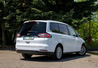 Ford Galaxy Titanium MPV - Foto 7