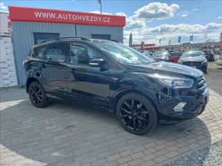 Ford Kuga 2,0 TDCI 4x4 ST-Line 180 S.KNIHA SUV