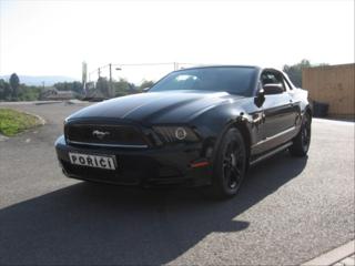 Ford Mustang 3,7 kabriolet