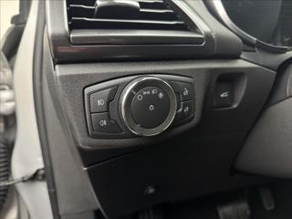 Ford Mondeo 2,0 110kW AT NAVI DPH LED ACC kombi - Foto 8