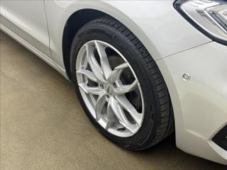 Ford Mondeo 2,0 110kW AT NAVI DPH LED ACC kombi - Foto 39