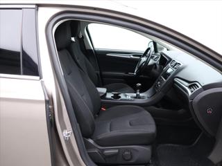 Ford Mondeo 2.0 TDCI 110kW Titanium Navi kombi - Foto 11