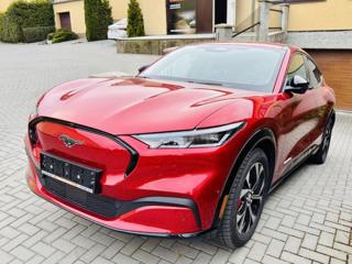 Ford Mustang Mach-E MACH-E 273kW 4x4 98,7kW SUV