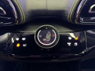 Ferrari Ostatní V12 CARBON, ALCANTARA, PANORAMA, LIFT, MASÁŽ,HUD SUV - Foto 30