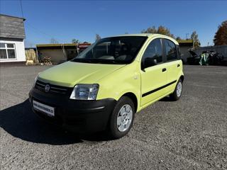 Fiat Panda 1,1 i-PO SERVISE-NOVÁ STK hatchback