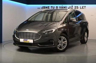 Ford S-MAX LED ACC 7 Míst Tažné Kamera 2. MPV