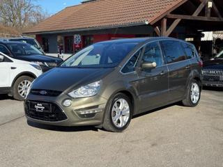 Ford S-MAX 2.0 TDCi Titanium MPV