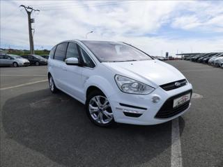 Ford S-MAX 2,2 TDCi,Bi-Xenon,Panorama,Navigace,  Titanium MPV